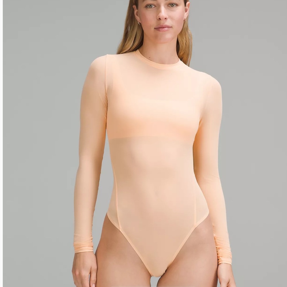 LULULEMON Wundermost Nulu Mesh Long-Sleeve Crewneck Bodysuit medium‎